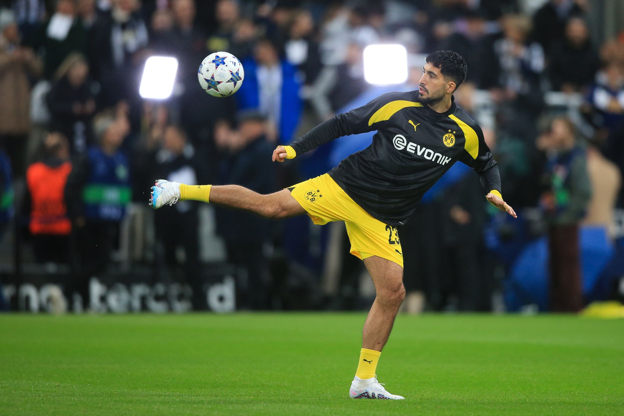 BVB wohl ohne Can gegen Newcastle – Bensebaini wieder fit