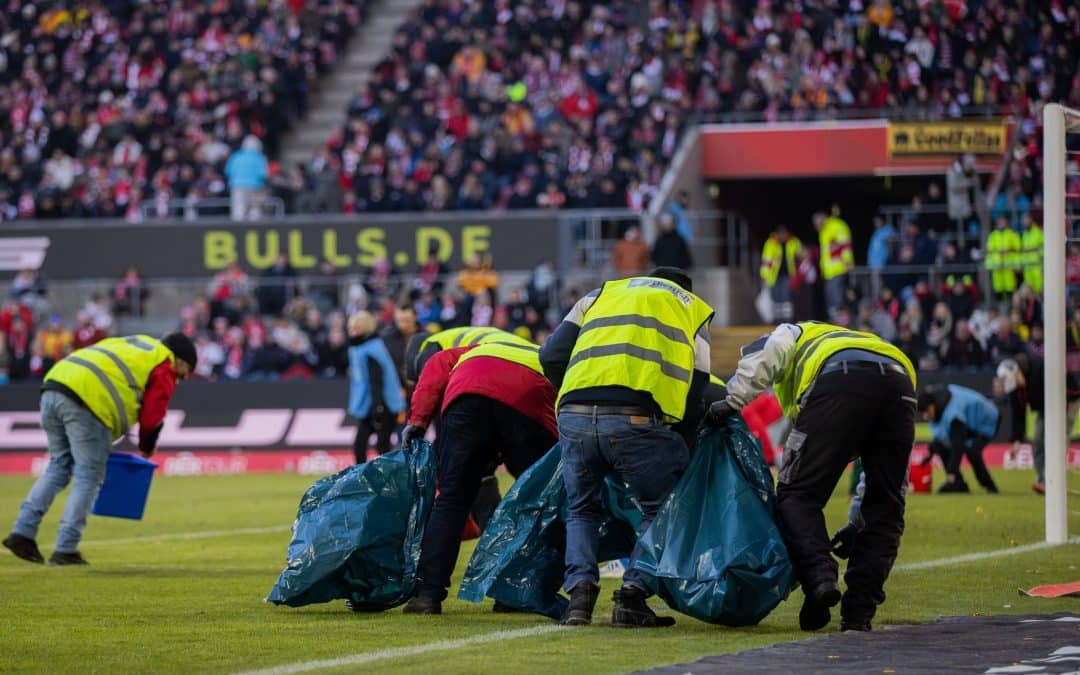 Fansprecher rechtfertigt Spielunterbrechung wegen Protest