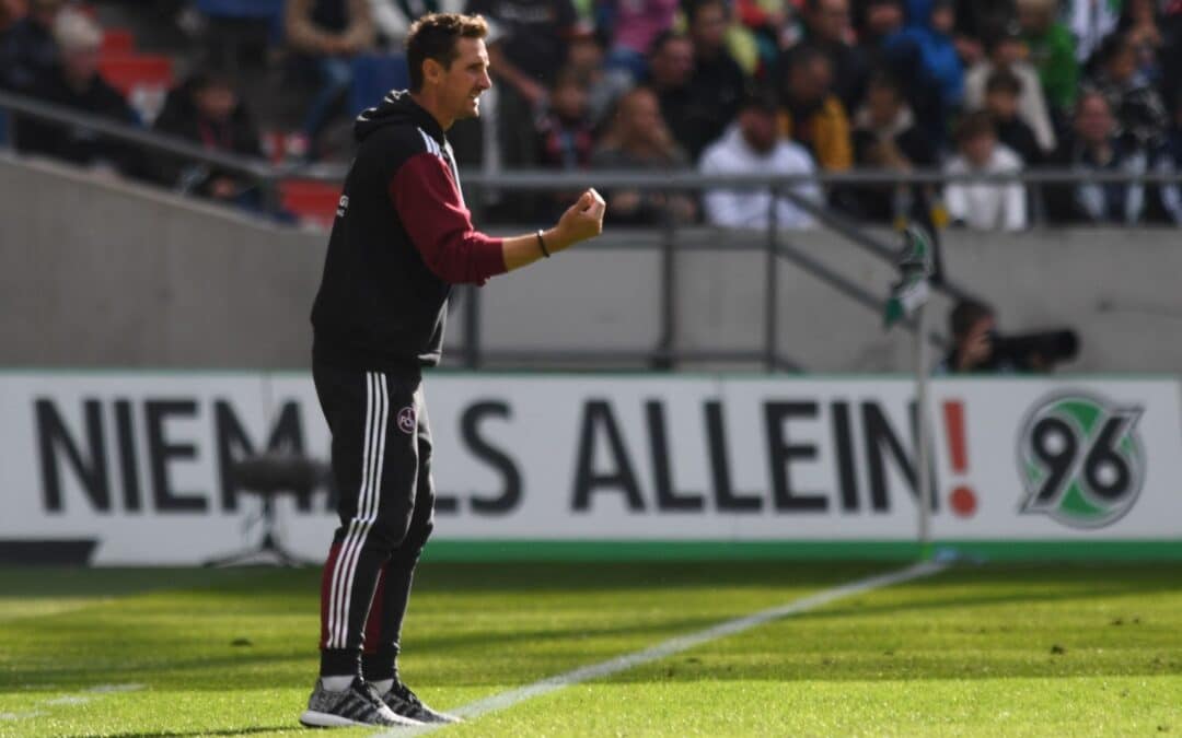 Miroslav Klose musste mit dem 1. FC Nürnberg die nächste Niederlage hinnehmen.