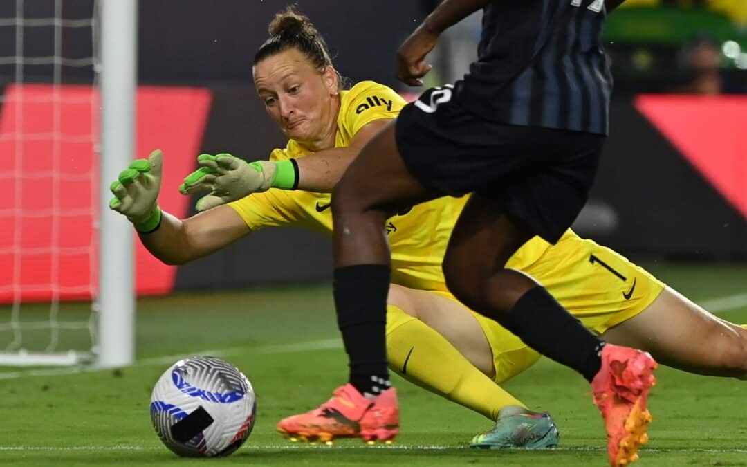 Zum zweiten Mal in ihrer Karriere steht Almuth Schult (links) bei einem Team aus der NWSL unter Vertrag.