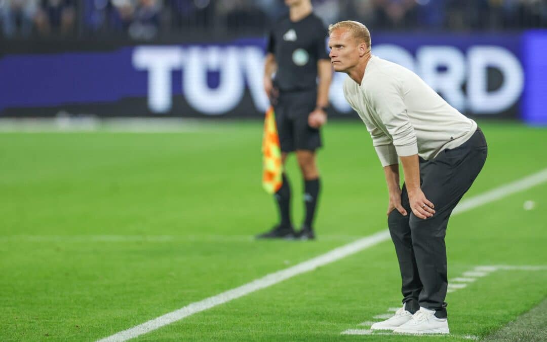 Karel Geraerts steckt mit Schalke tief in der Krise.