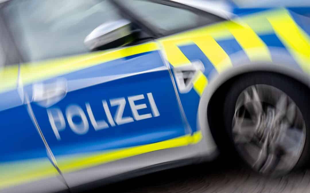 Nach den Ausschreitungen bei einem Freundschaftsspiel sieht die Polizei eine weitere Eskalationslinie überschritten.