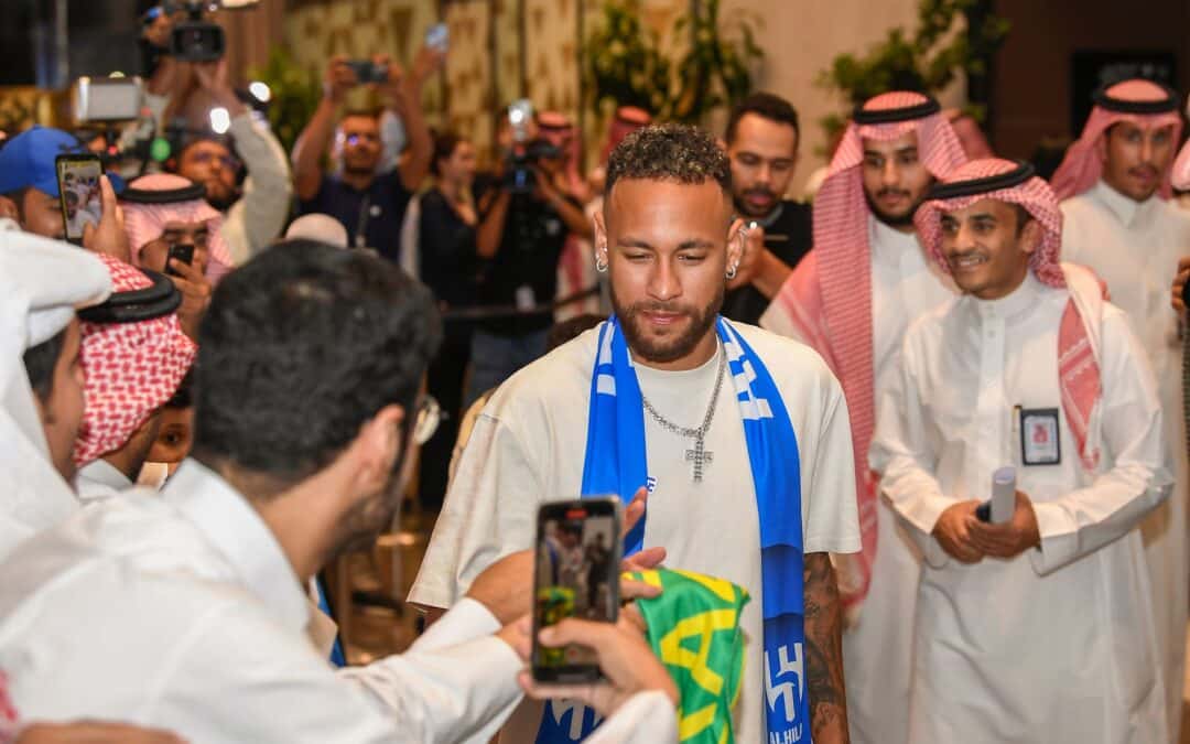 Neymar hat sein Comeback für Al-Hilal gefeiert.