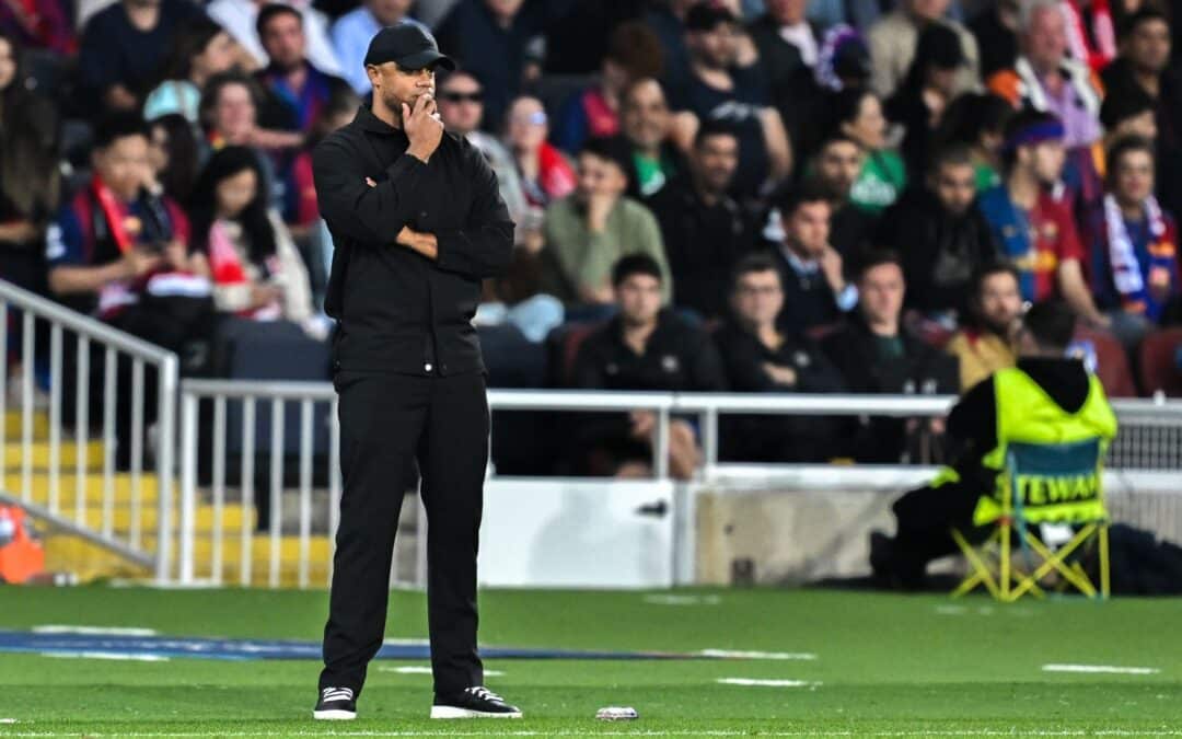 Bitterer Abend in Barcelona: Bayern-Trainer Vincent Kompany.