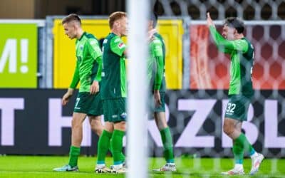 Paderborn springt auf Platz zwei – 3:0 gegen Regensburg