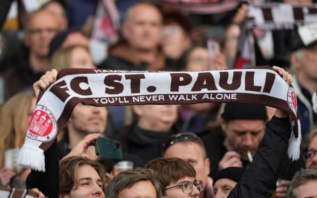 Der FC St. Pauli will mit einer Genossenschaft finanziell flexibler werden.