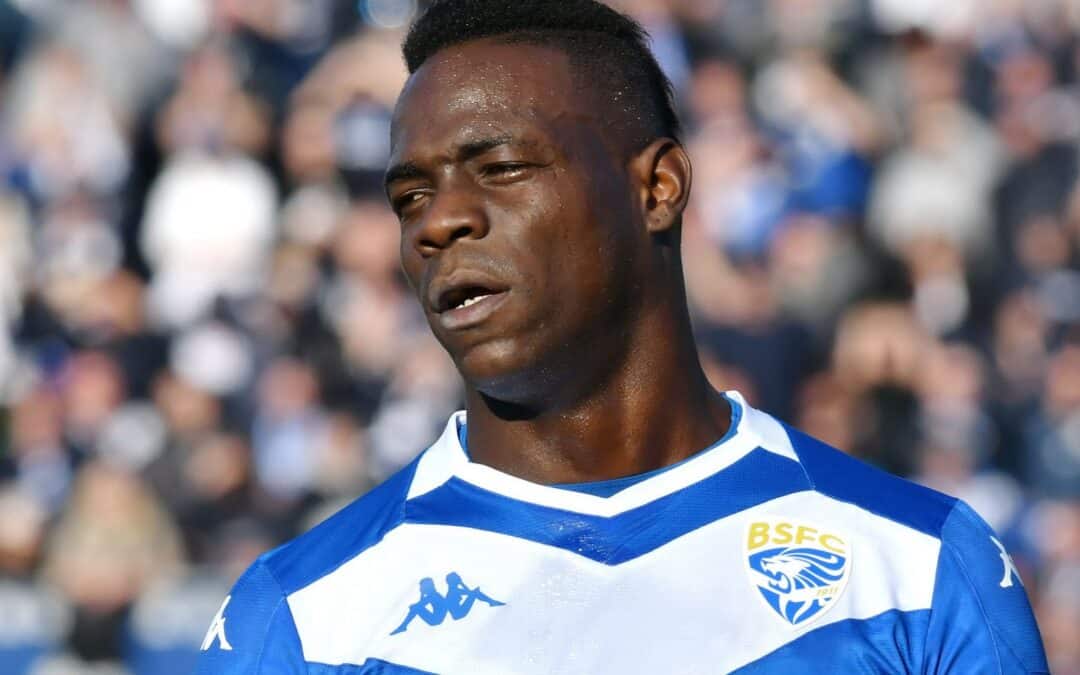 Mario Balotelli kehrt laut Medien zurück in die Serie A und unterschreibt einen Vertrag in Genua.