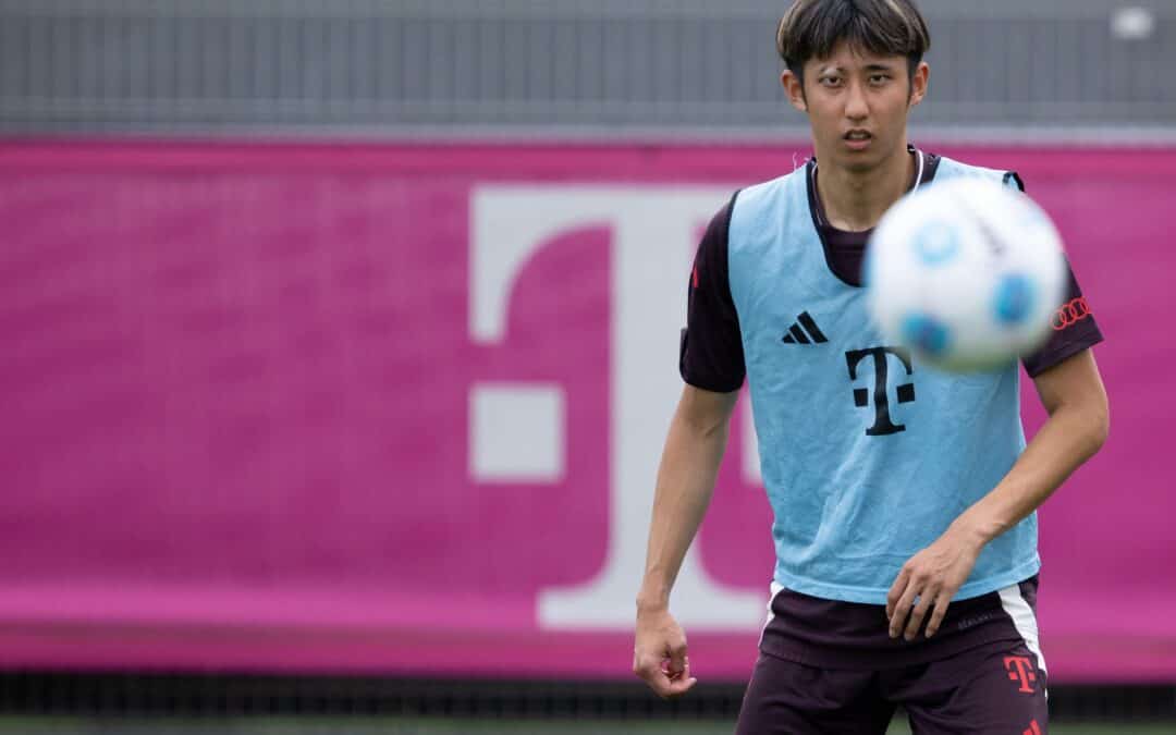 Bayerns Hiroki Ito ist wieder verletzt.