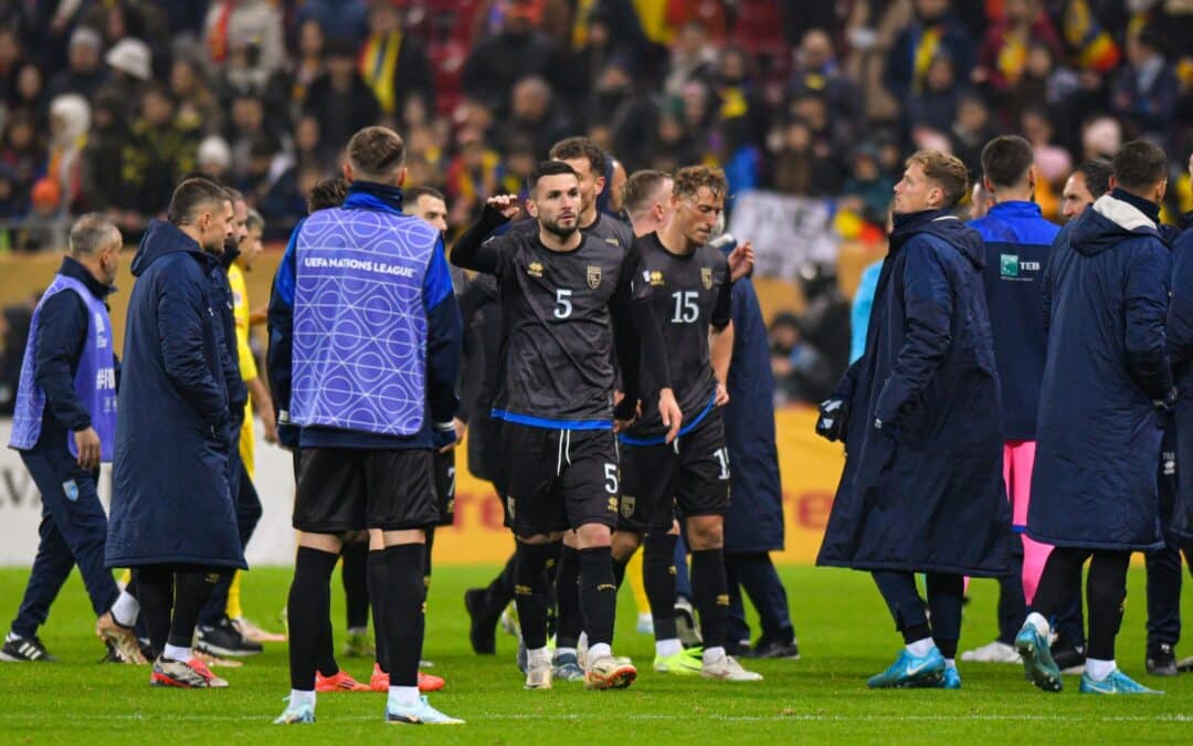 Kosovos Nationalmannschaft verlässt vorzeitig das Spielfeld.