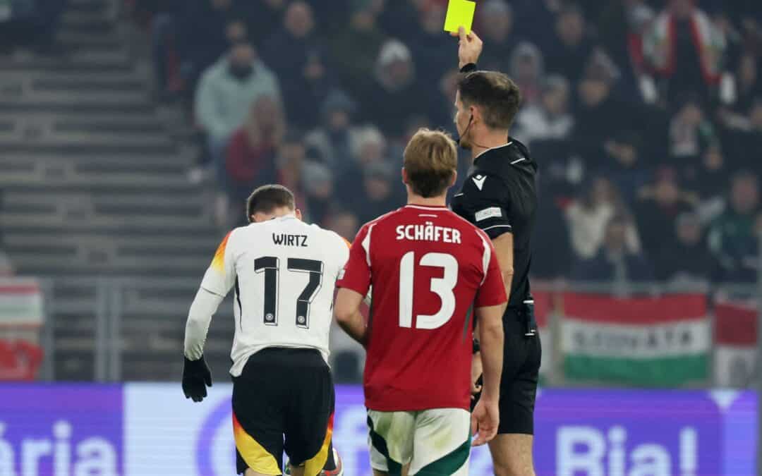 Florian Wirtz (l) verpasst das erste K.o.-Spiel in der Nations League.