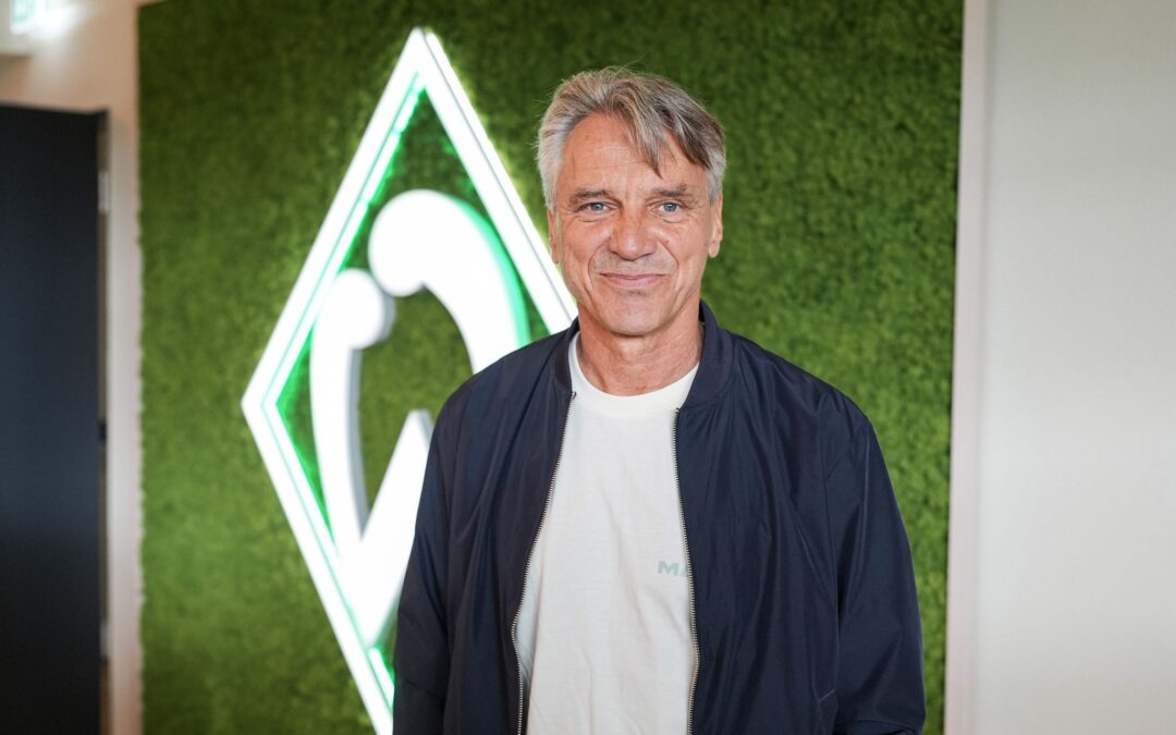Horst Steffen wird als neuer Werder-Trainer präsentiert.