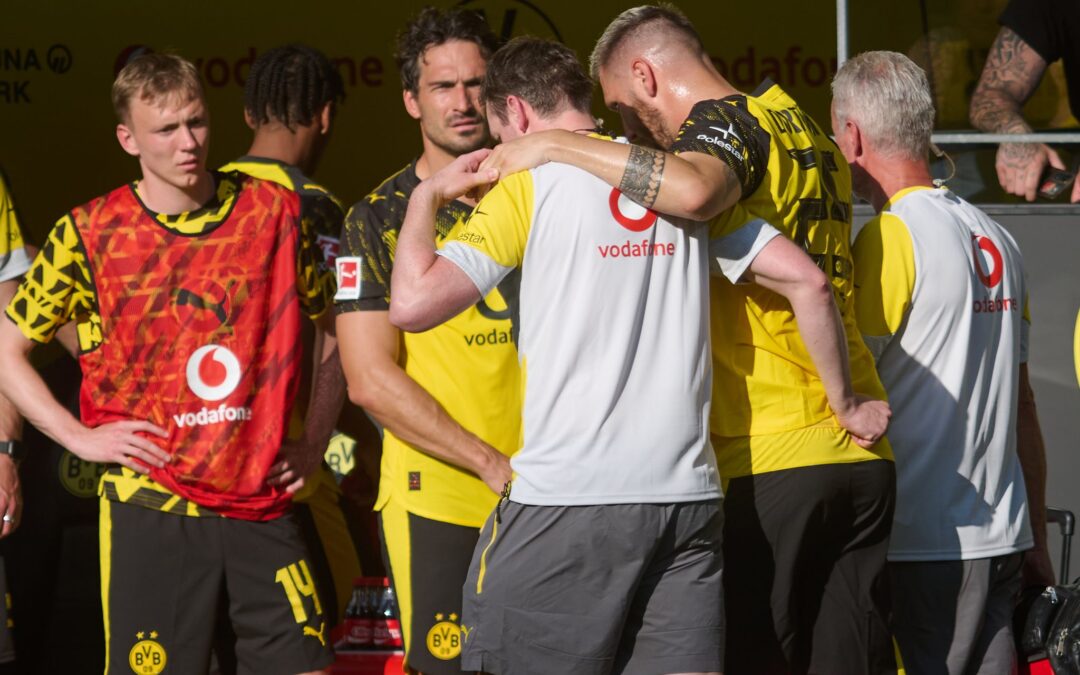 Nach nur wenigen Minuten im Spiel musste Niklas Süle gestützt vom Platz.