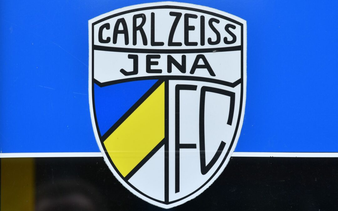 Jenas Fußballerinnen unterlagen nach einem späten Gegentreffer.