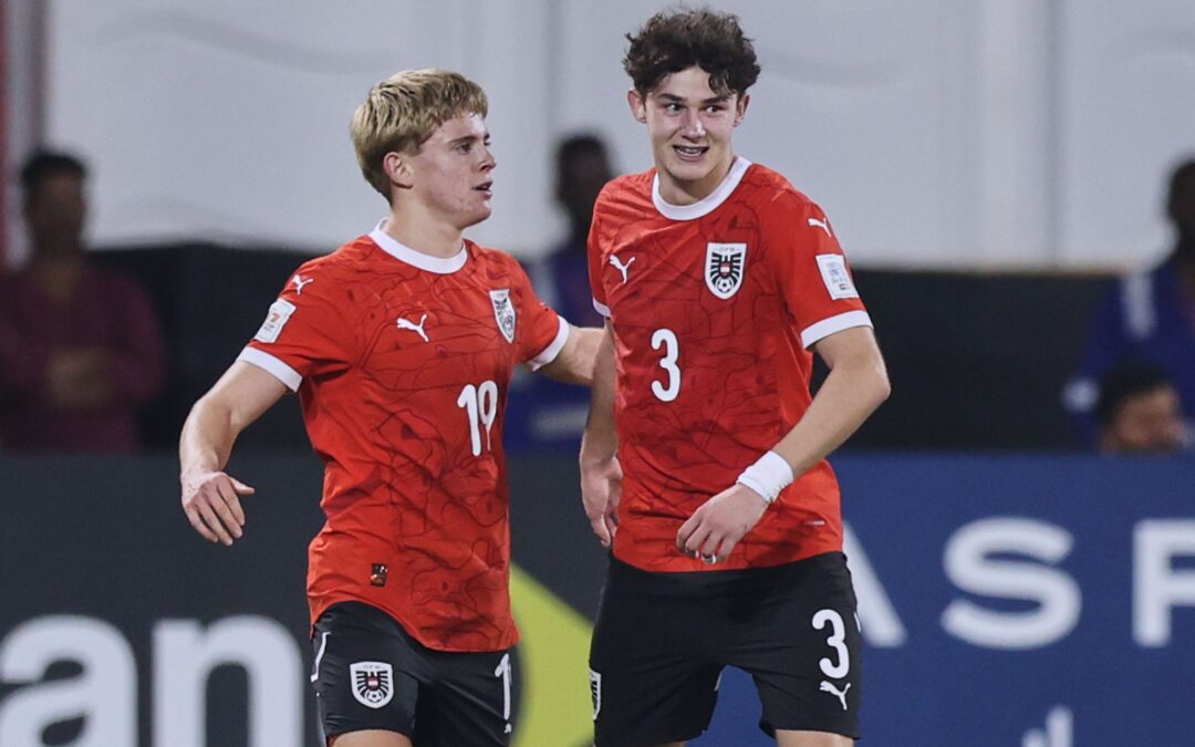 Johannes Moser (l) sorgt für den erstmaligen WM-Einzug.