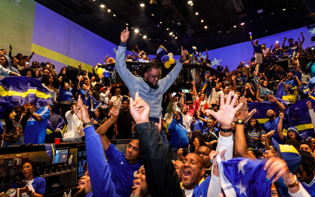 Die Fans der Insel-Auswahl feierten den Moment für die Geschichtsbücher.