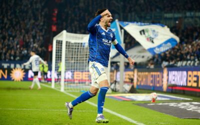 2:1 gegen Paderborn: Schalke ist Tabellenführer