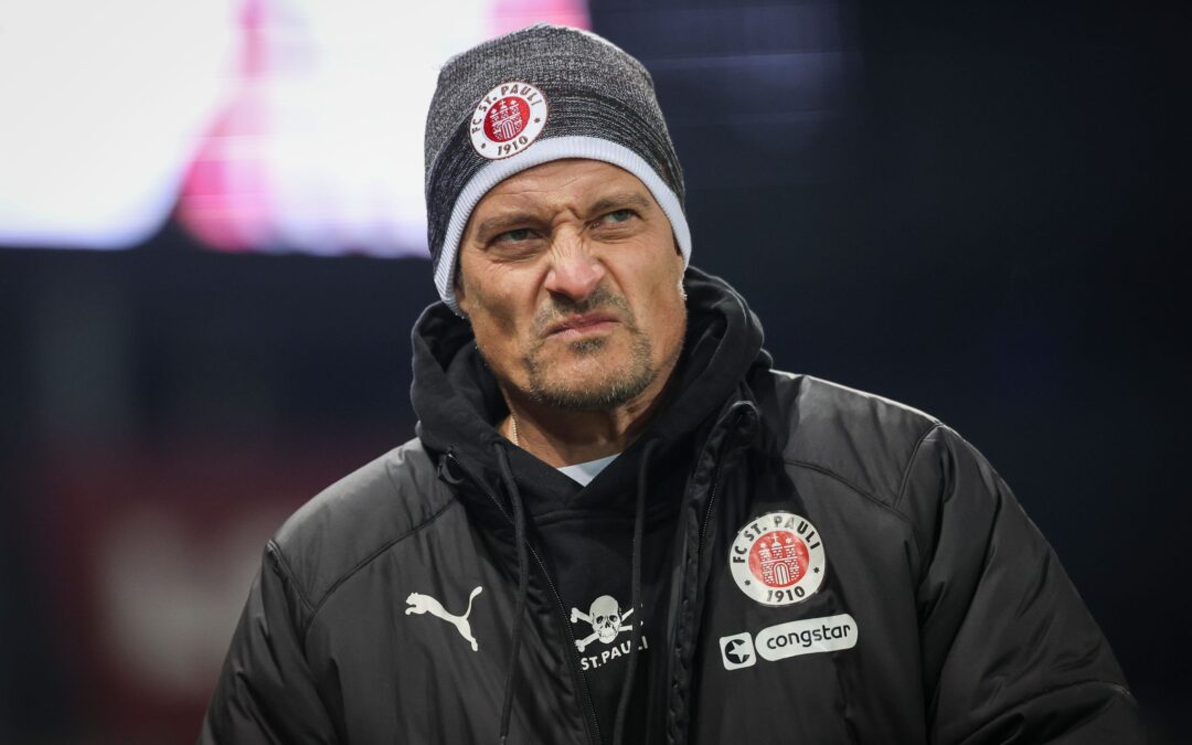 St.-Pauli-Trainer Alexander Blessin.