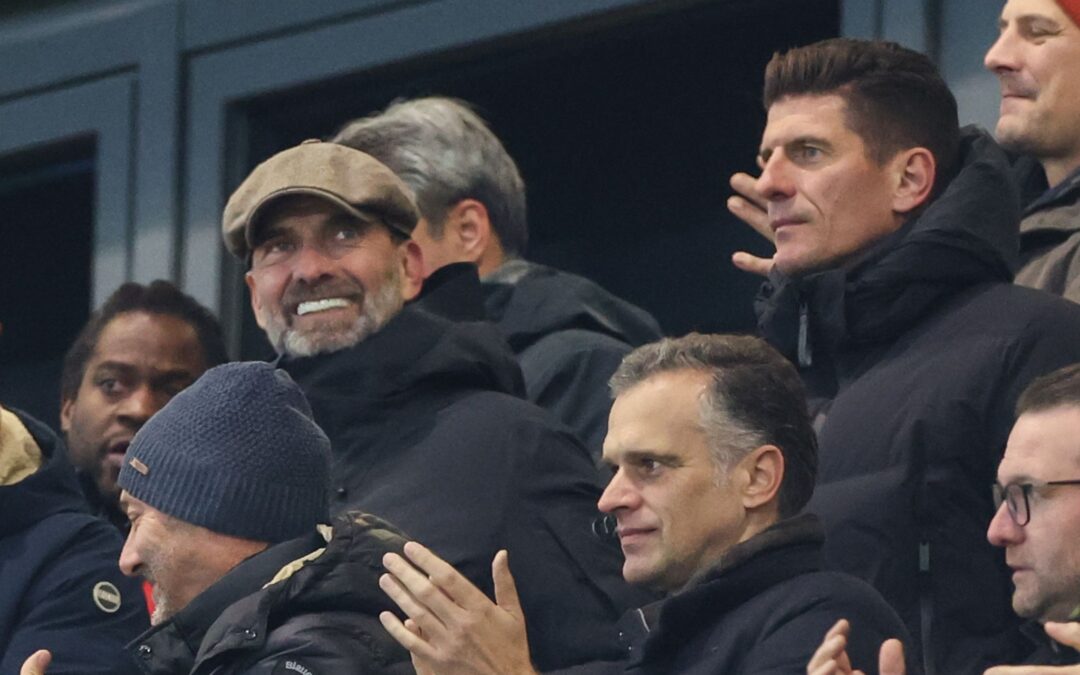 Als Experte auch bei DFB und DFL gefragt: Jürgen Klopp (2.v.l.)