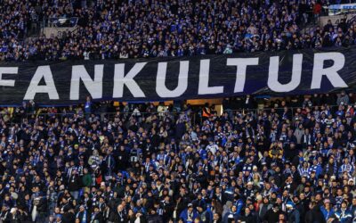 Proteste, Plakate, Pyro: Feurige Debatte um die Fan-Kultur