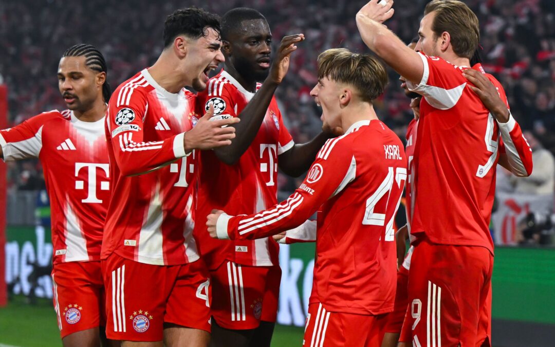 Der FC Bayern jubelt weiter über Tore von Lennart Karl (m).