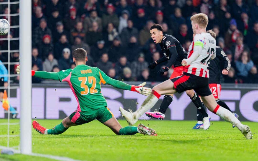 Bayern jubeln dank Musialas Comeback-Tor und Joker Kane