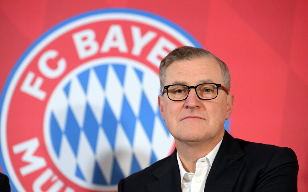 Bayern-Vorstandschef Jan-Christian Dreesen sah ein gutes Gespräch beim Austausch mit dem DFB über den Frauenfußball.