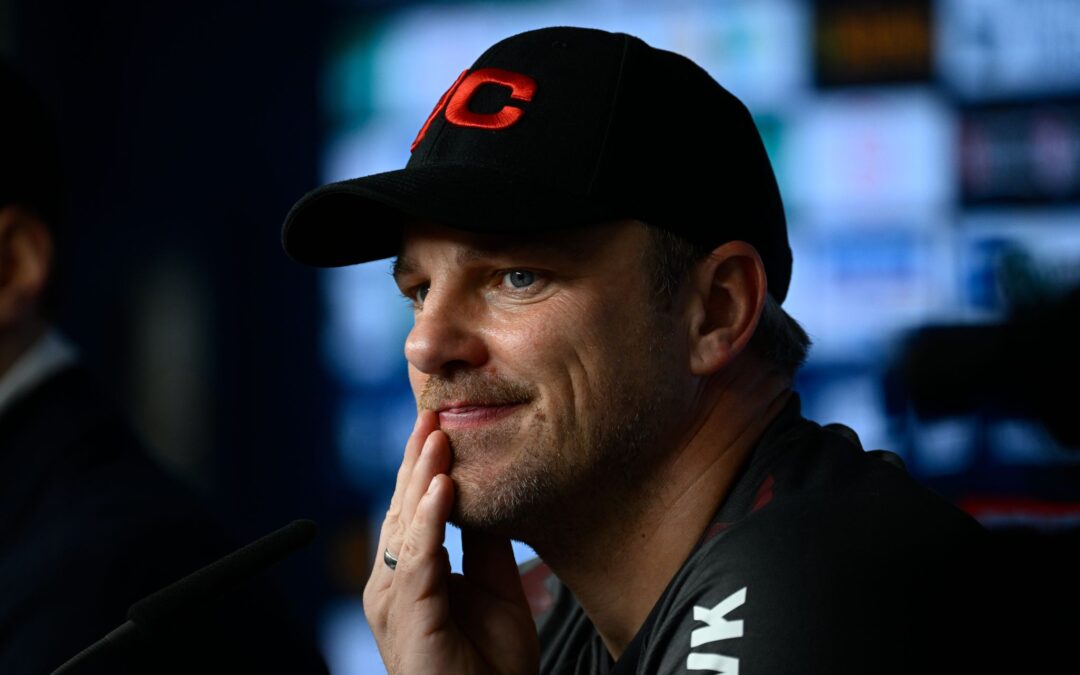 Trainer Lukas Kwasniok steht beim 1. FC Köln unter Druck. (Archivbild)