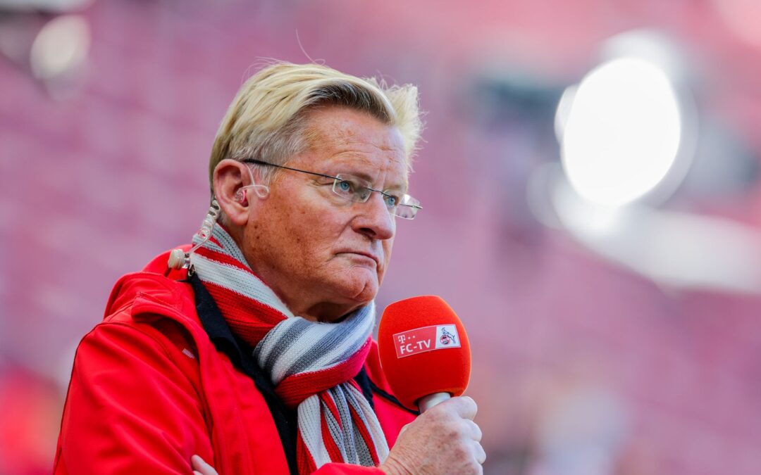 Michael Trippel ist seit vielen Jahren Stadionsprecher beim 1. FC Köln. (Archivbild)